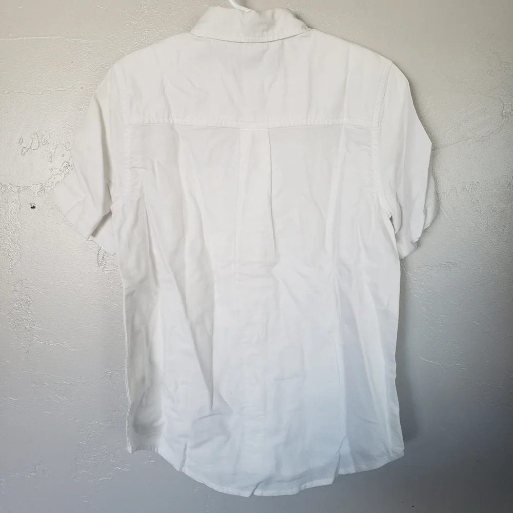 The Children's Place NWT Boys Medium 7/8 White Short Sleeve Button Up Shirt